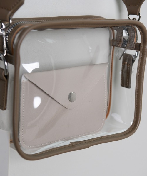 shopnikoniko（ショップニコニコ）の「ベルトショルダークリアバッグ（ショルダーバッグ・レディース・ホワイト/ブラック/ブラウン/グリーン・フリー）」の7枚目の写真