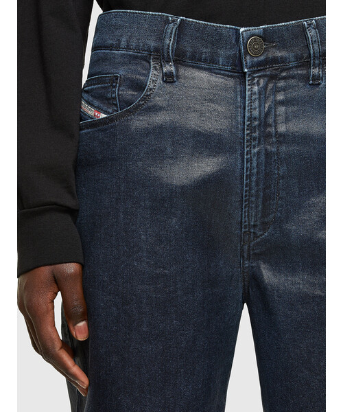 DIESEL（ディーゼル）の「メンズ デニム ショートパンツ コーティング