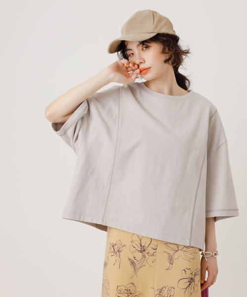 MADEMOISELLE ROPE'（マドモアゼル ロペ）の「【秋まで使える】オーバーサイズTシャツ（Tシャツ/カットソー・レディース・レンガ/グレー/オフホワイト・38）」の3枚目の写真