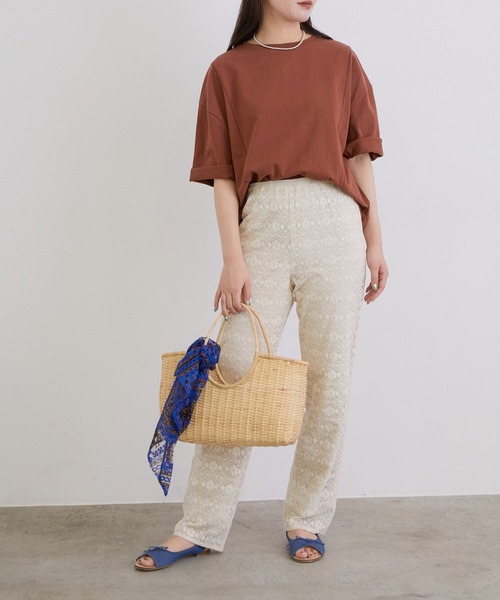 MADEMOISELLE ROPE'（マドモアゼル ロペ）の「【秋まで使える】オーバーサイズTシャツ（Tシャツ/カットソー・レディース・レンガ/グレー/オフホワイト・38）」の11枚目の写真