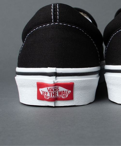 VANS（バンズ）の「【 VANS / ヴァンズ 】 < 限定展開 > CLASSIC SLIP-ON / クラシックスリッポン VN000EYEBLK USA企画（スリッポン・メンズ・ブラック・6/8/10/9/7/7h/8h/9h/6h/5h）」の5枚目の写真