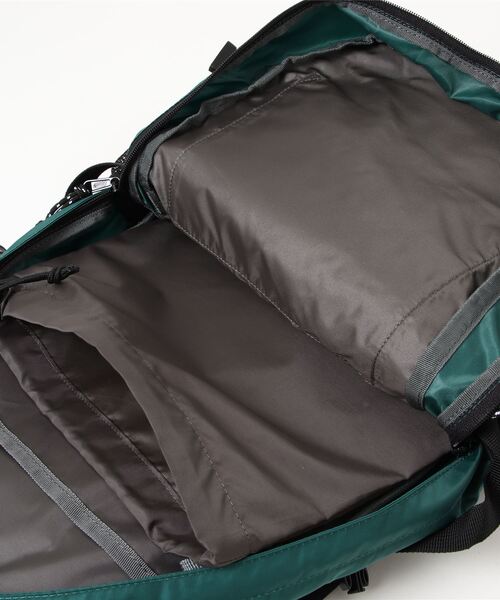 COLEMAN（コールマン）の「【Coleman / コールマン】バックパック ウォーカー25（バックパック/リュック・レディース・グリーン/ブラック・ONESIZE）」の5枚目の写真