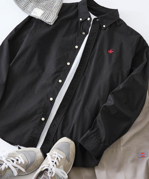 BEVERLY HILLS POLO CLUB（ビバリーヒルズポロクラブ）の「BEVERLY HILLS POLO CLUB / ビバリーヒルズポロクラブ オーバーサイズ カーボンピーチツイル ロゴ刺繍 ボタンダウン長袖シャツ（シャツ/ブラウス・メンズ・ホワイト/ライトブルー/ベージュ/ネイビー/ブラウン/サックスブルー/ベージュ系その他/スミクロ/ネイビー系1・M/L）」の3枚目の写真