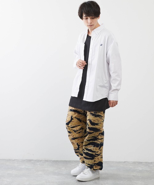 BEVERLY HILLS POLO CLUB（ビバリーヒルズポロクラブ）の「BEVERLY HILLS POLO CLUB / ビバリーヒルズポロクラブ オーバーサイズ カーボンピーチツイル ロゴ刺繍 ボタンダウン長袖シャツ（シャツ/ブラウス・メンズ・ホワイト/ライトブルー/ベージュ/ネイビー/ブラウン/サックスブルー/ベージュ系その他/スミクロ/ネイビー系1・M/L）」の19枚目の写真