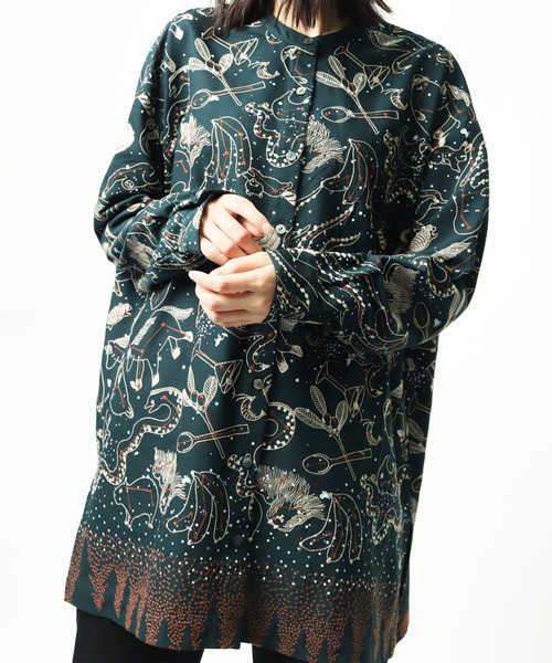 salle de bal(サルデバル)の「【 marble sud / マーブルシュッド 】Stella Tunic 05BF073002(シャツ/ブラウス・レディース・ブラック/グリーン・FREE)」の5枚目の写真