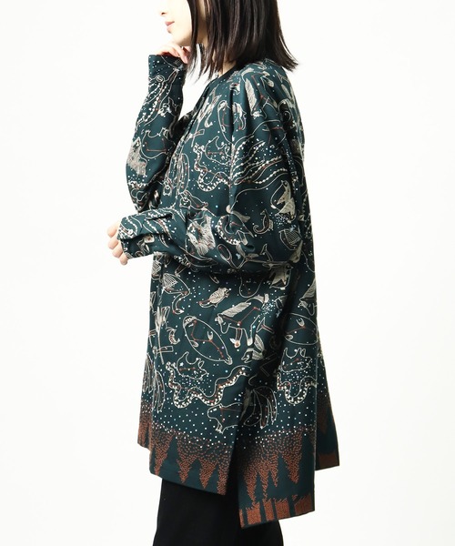 salle de bal(サルデバル)の「【 marble sud / マーブルシュッド 】Stella Tunic 05BF073002(シャツ/ブラウス・レディース・ブラック/グリーン・FREE)」の4枚目の写真