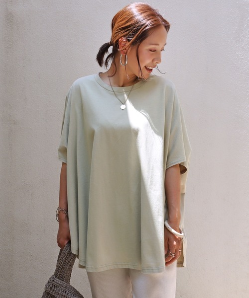 andme(アンドミー)の「コットン天竺オーバーサイズTシャツ トップス(Tシャツ/カットソー・レディース・チャコールグレー/オフホワイト/オリーブ・M)」の1枚目の写真