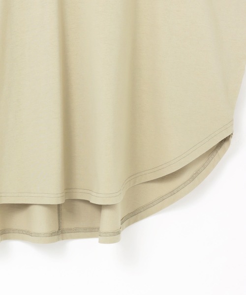 andme(アンドミー)の「コットン天竺オーバーサイズTシャツ トップス(Tシャツ/カットソー・レディース・チャコールグレー/オフホワイト/オリーブ・M)」の5枚目の写真