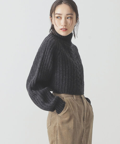 BEAMS LIGHTS(ビームスライツ)の「BEAMS LIGHTS / 3ゲージ モンゴルウール タートルネック ニット(ニット/セーター・レディース・チャコールグレー/ライトグレー・ONE SIZE)」の4枚目の写真