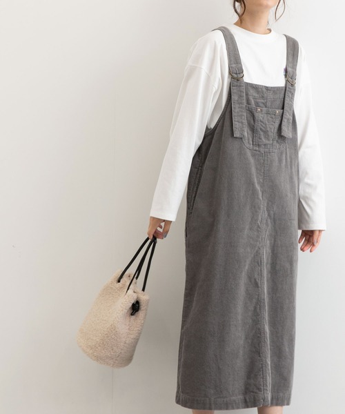 POU DOU DOU（プードゥドゥ）の「コーデュロイフロントポケットジャンスカ（ワンピース・レディース・ライトグレー/アイボリー/ミント/ブラウン・3）」の3枚目の写真