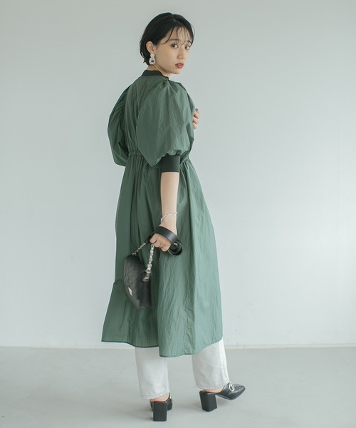 PAGEBOY（ページボーイ）の「エアリードロストワンピース（ワンピース・レディース・ブラック/グリーン・FREE）」の2枚目の写真