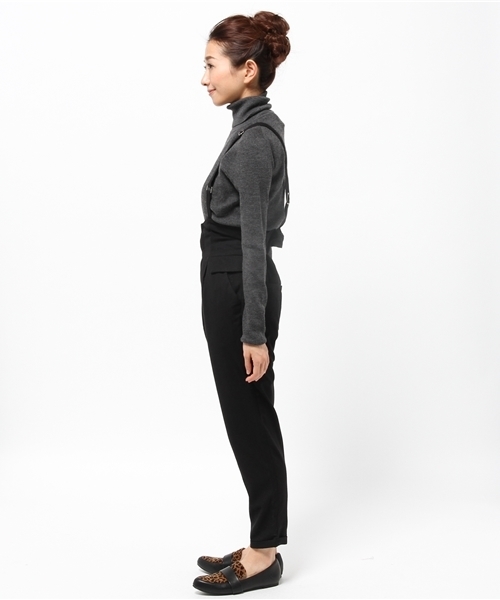 DISCOAT（ディスコート）の「【Discoat】S～L展開　起毛サス付ハイウエストテーパードパンツ（その他パンツ・レディース・ブラック/グレー・LARGE/SMALL/MEDIUM）」の9枚目の写真