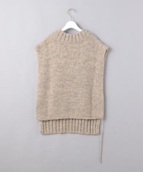 Maison Margiela(メゾンマルジェラ)の「<MAISON MARGIELA(メゾン マルジェラ)>サイドオープン ニットベスト ■■■(ベスト・レディース・グレー・S)」の2枚目の写真