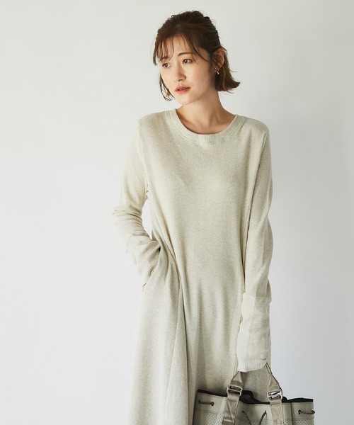 un dix cors（アンディコール）の「女性らしいしなやかなシルエット　ワッフルフレアロングワンピース（ワンピース・レディース・アイボリー/ブラック/チャコールグレー・FREE）」の6枚目の写真