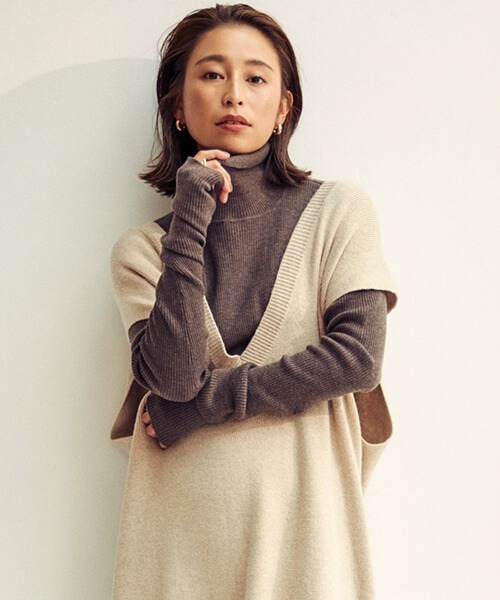 CREDONA（クレドナ）の「リブタートルネックニット（ニット/セーター・レディース・ブラウン/ブラック/グリーン/マスタード・FREE）」の3枚目の写真