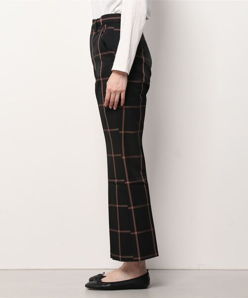 Levi's(リーバイス)の「MATH CLUB トラウザー フレア BONNIE PLAID RINSE(その他パンツ・レディース・マルチ・28inch/24inch/23inch/27inch/30inch/29inch/26inch/25inch)」の2枚目の写真