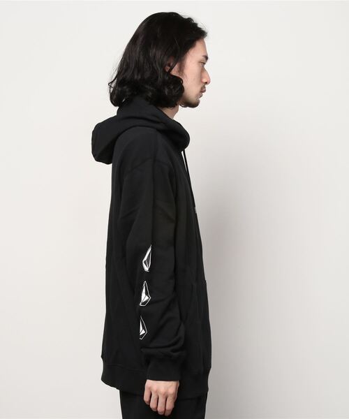 VOLCOM(ボルコム)の「【VOLCOM】ICONIC STONE PO(パーカー・メンズ・ブラック/ホワイト×グレー/イエロー・MEDIUM/SMALL/X-LARGE/LARGE)」の4枚目の写真