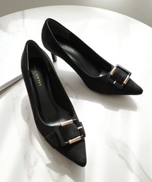 AmiAmi（アミアミ）の「べっ甲バックル付きポインテッドトゥパンプス（パンプス）」