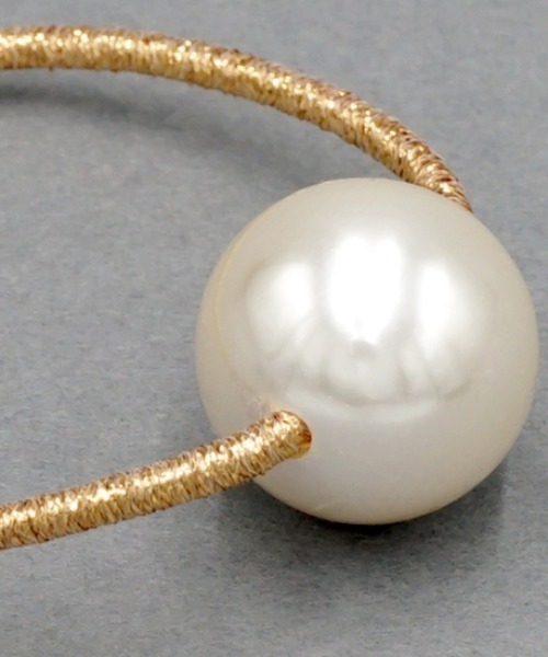 flower(フラワー)の「パールポイントヘアゴム(ヘアゴム・レディース・アイボリー/シルバー・FREE)」の3枚目の写真