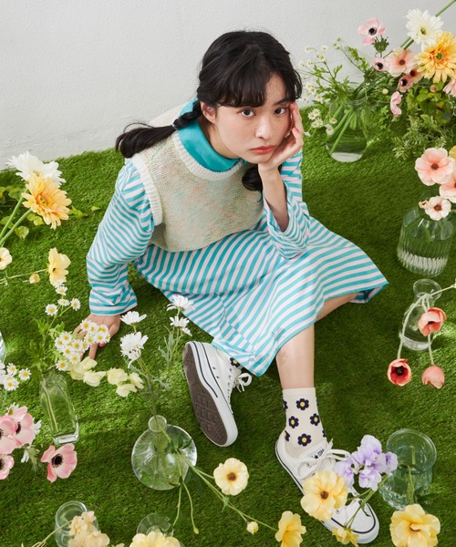 MERLOT（メルロー）の「フラワーソックス（ソックス/靴下・レディース・チャコールグレー/カーキ/アイボリー・FREE）」の17枚目の写真