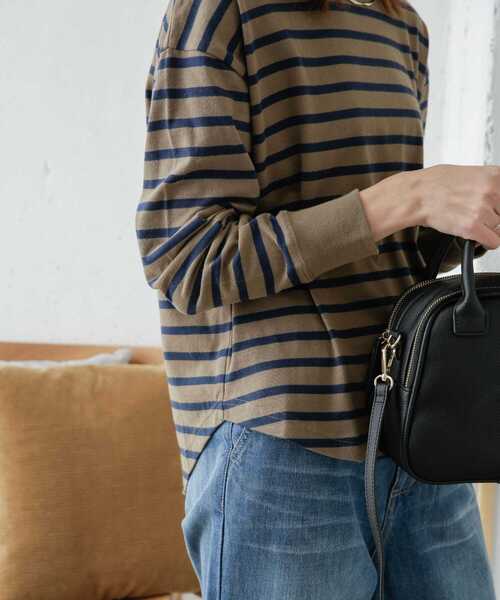 URBAN RESEARCH DOORS(アーバンリサーチドアーズ)の「起毛ボーダーカットソー(Tシャツ/カットソー・レディース・ブラック/ベージュ/モカ・ONE)」の13枚目の写真