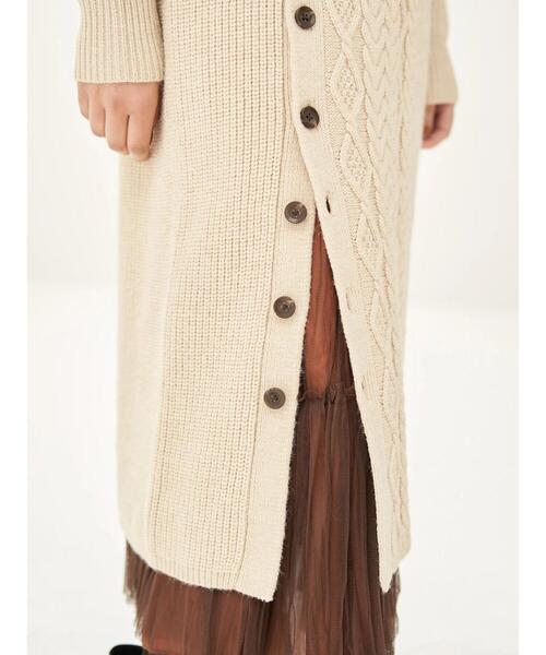 YECCA VECCA（イェッカヴェッカ）の「ボタン×ケーブル編みニットワンピース＊（ワンピース・レディース・ライトベージュ/ブラウン/ブルー系その他7・FREE）」の5枚目の写真