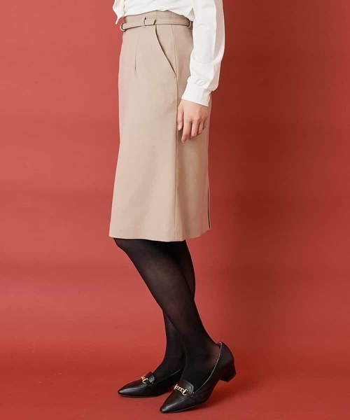 OFUON le MK(オフオンルエムケー)の「【洗える/抗菌/防臭】ベルト付きラップ風タイトスカート(スカート・レディース・チャコールグレー/ベージュ・40/38/36)」の14枚目の写真