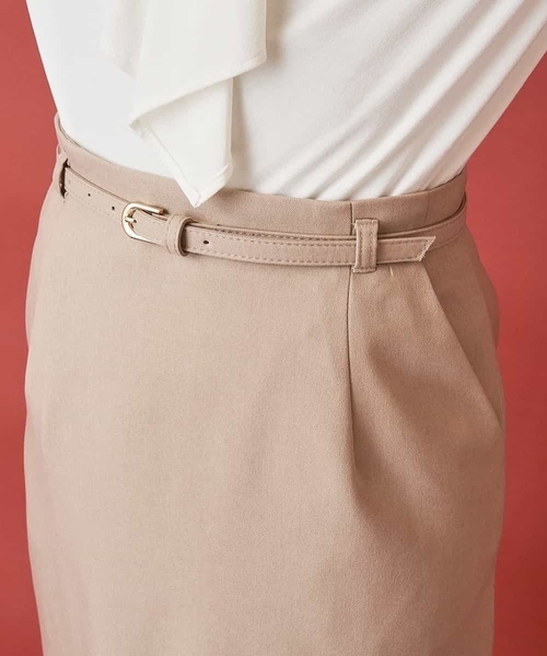 OFUON le MK(オフオンルエムケー)の「【洗える/抗菌/防臭】ベルト付きラップ風タイトスカート(スカート・レディース・チャコールグレー/ベージュ・40/38/36)」の17枚目の写真