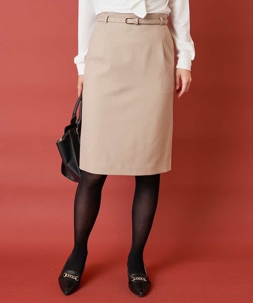 OFUON le MK(オフオンルエムケー)の「【洗える/抗菌/防臭】ベルト付きラップ風タイトスカート(スカート・レディース・チャコールグレー/ベージュ・40/38/36)」の22枚目の写真