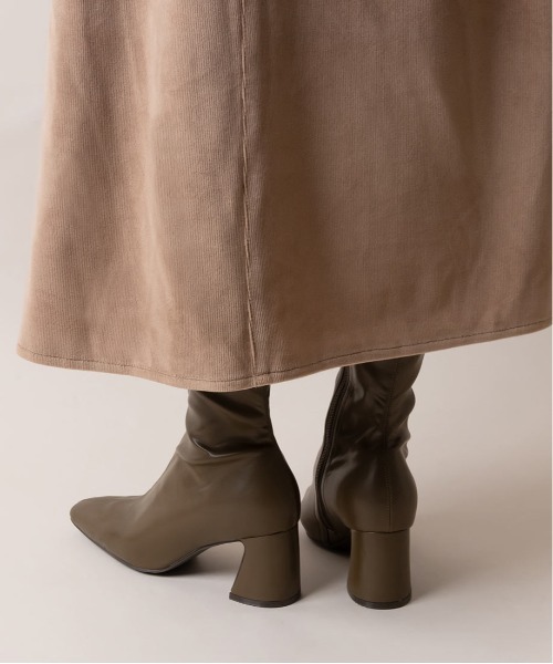 RANDA（ランダ）の「ストレスフリー/ストレッチ チャンキーヒールショートブーツ（ブーツ・レディース・ブラック/アイボリー/カーキ・LL/M/L/S）」の8枚目の写真