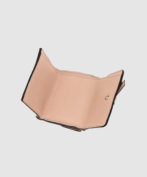 Chloe(クロエ)の「ALPHABET / グレイン&シャイニーカーフスキン トリフォールドウォレット MINI TRI FOLD(財布・レディース・ライトピンク・FREE)」の7枚目の写真