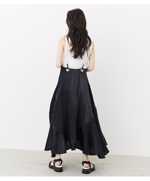rienda（リエンダ）の「チェーンサスペンダーグロスフレア
