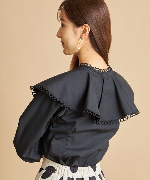 tocco closet（トッコ　クローゼット）の「リボン付きラッフルフリルブラウス（シャツ/ブラウス・レディース・オフホワイト/ブラック・M）」の12枚目の写真