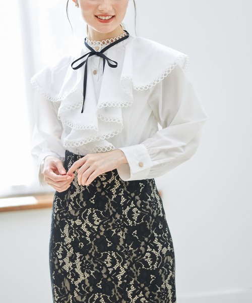 tocco closet（トッコ　クローゼット）の「リボン付きラッフルフリルブラウス（シャツ/ブラウス・レディース・オフホワイト/ブラック・M）」の21枚目の写真