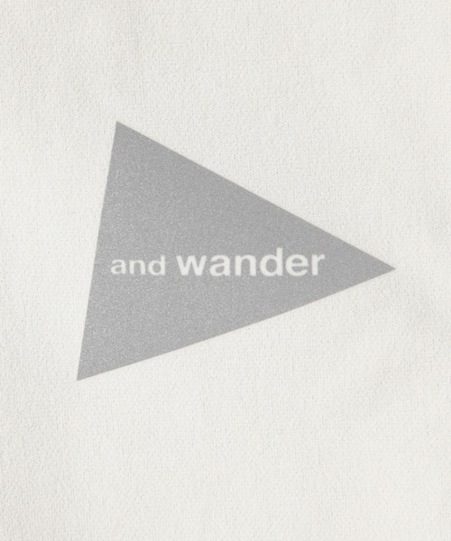 and wander(アンドワンダー)の「and wander/アンドワンダー trek jacket 2 トレックジャケット2 5742121043(ナイロンジャケット・レディース・オフホワイト・0)」の13枚目の写真