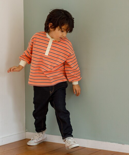 THE SHOP TK (ザ ショップ ティーケー )の「◆【100-140】【柔らか素材】ガーデナーパンツ(デニムパンツ・キッズ・ネイビー/ブルー・11/10/12/13/14)」の6枚目の写真