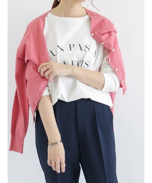 Te chichi（テチチ）の「Vネックカーディガン（カーディガン/ボレロ・レディース・ベージュ/ネイビー/ピンク/グリーン・ﾌﾘ-）」の4枚目の写真