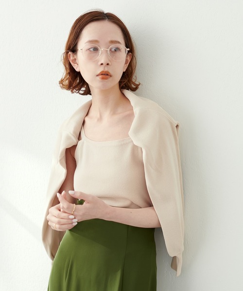 natural couture(ナチュラルクチュール)の「【WEB限定】組み合わせ次第でコーデの幅が広がる!深Vショート丈ニットアンサンブル(アンサンブル・レディース・アイボリー/ブラック/モカ/グリーン・FREE)」の5枚目の写真