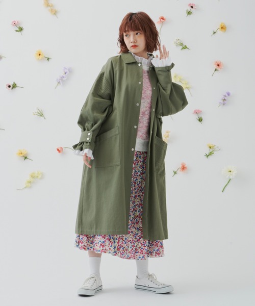 MERLOT（メルロー）の「ボリューム袖ステンカラーコート（ステンカラーコート・レディース・ナチュラル/チャコールグレー/カーキ・FREE）」の19枚目の写真