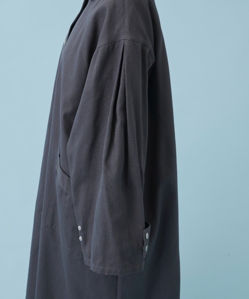 MERLOT（メルロー）の「ボリューム袖ステンカラーコート（ステンカラーコート・レディース・ナチュラル/チャコールグレー/カーキ・FREE）」の11枚目の写真