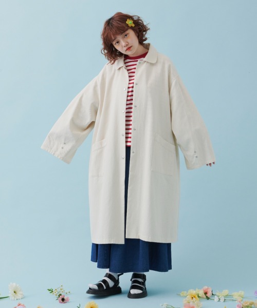 MERLOT（メルロー）の「ボリューム袖ステンカラーコート（ステンカラーコート・レディース・ナチュラル/チャコールグレー/カーキ・FREE）」の6枚目の写真