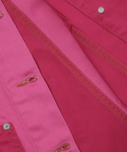 GANNI（ガニー）の「Overdyed Cutline Denim（デニムジャケット・レディース・ピンク・38/36）」の3枚目の写真