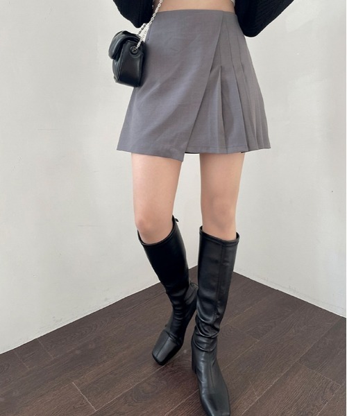 BEIDELLI（ベイデリー）の「[BELLIDE MADE] ウエストゴムアンバランステニススカート（スカート・レディース・チャコールグレー/ブラック/ベージュ・FREE）」の14枚目の写真