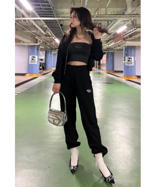 レディース カウレザー ショルダーバッグ（ショルダーバッグ）｜DIESEL