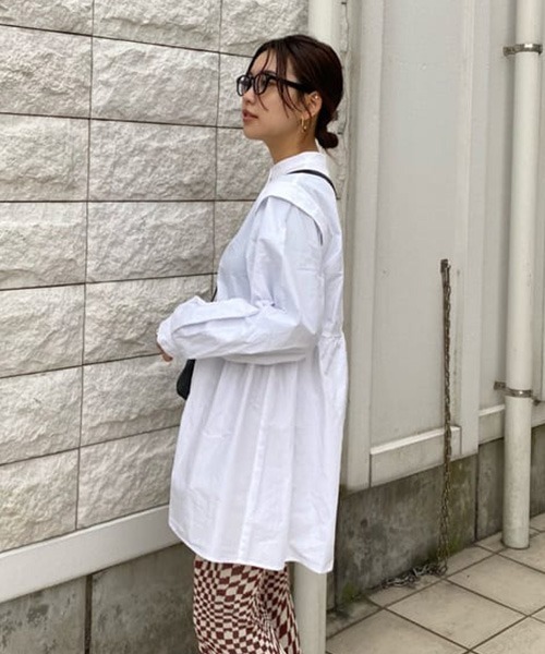 RODEO CROWNS WIDE BOWL（ロデオクラウンズワイドボウル）の「ボリュームスリーブチュニックシャツ（シャツ/ブラウス・レディース・ブラック/ベージュ/ホワイト・FREE）」の16枚目の写真