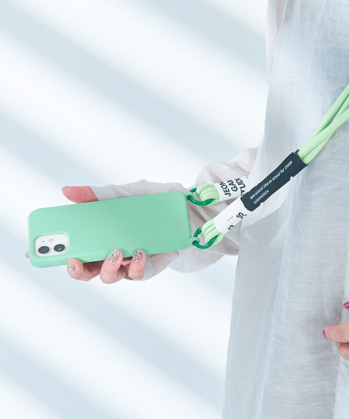 macaroni edge（マカロニエッジ）の「〈macaroni edge/マカロニエッジ〉トリプルロープのシリコンiPhoneケース  (iphone12/12pro/12mini/13/13pro/11/SE/14)（スマホケース/カバー・レディース・ブラック/ピンク/グレイッシュベージュ/ライトパープル/ブラウン/オフホワイト/ライトグレー/グリーン/ライトブルー/フューシャピンク/ライトイエロー/ミント・iPhone 12/12 Pro/iPhone 13 Pro/iPhone 13/iPhone 7/8/SE(第2/第3世代)/iPhone 11/iPhone 12 mini/iPhone 14）」の7枚目の写真