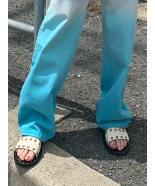 MOUSSY（マウジー）の「STUDS BELT サンダル（サンダル・レディース・ブラック/ホワイト・LARGE/SMALL/MEDIUM）」の19枚目の写真