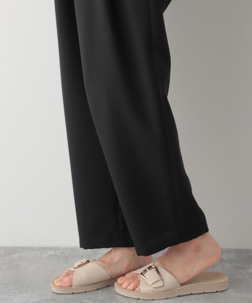 LEPSIM（レプシィム）の「ハイウエストタックパンツ2　277895（その他パンツ・レディース・ブラック/レッド/グレイッシュベージュ・MEDIUM/LARGE）」の14枚目の写真