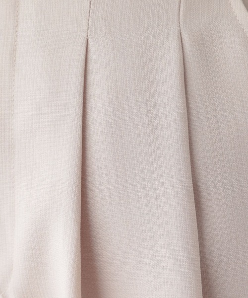 LEPSIM（レプシィム）の「ハイウエストタックパンツ2　277895（その他パンツ・レディース・ブラック/レッド/グレイッシュベージュ・MEDIUM/LARGE）」の17枚目の写真