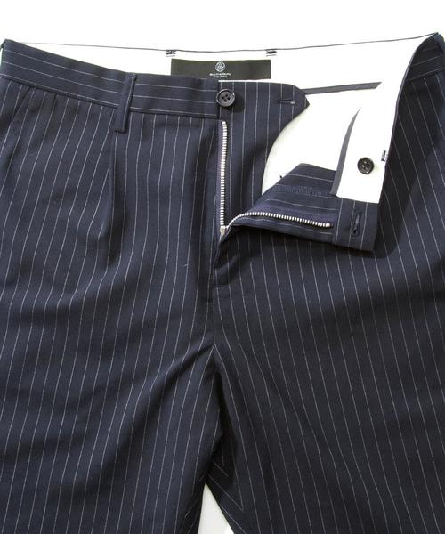 BEAUTY&YOUTH UNITED ARROWS（ビューティーアンドユースユナイテッドアローズ）の「【WEB限定】by ∴ ストライプ テーパード クロップド パンツ（スラックス・メンズ・グレー/ネイビー・SMALL/MEDIUM/LARGE）」の9枚目の写真